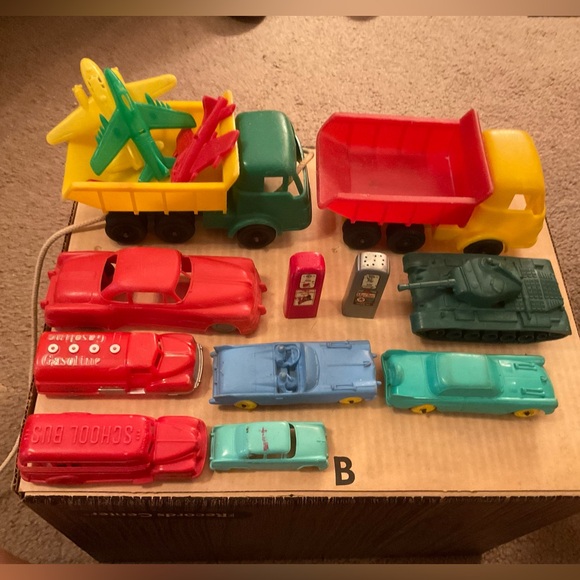 Other - Vintage toy cars